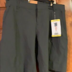 New 32Heat women’s shorts S4-6 NWT